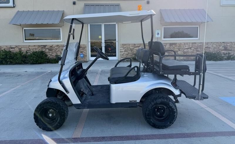 2021 E-Z-GO TXT 48 Volt 4 Passenger