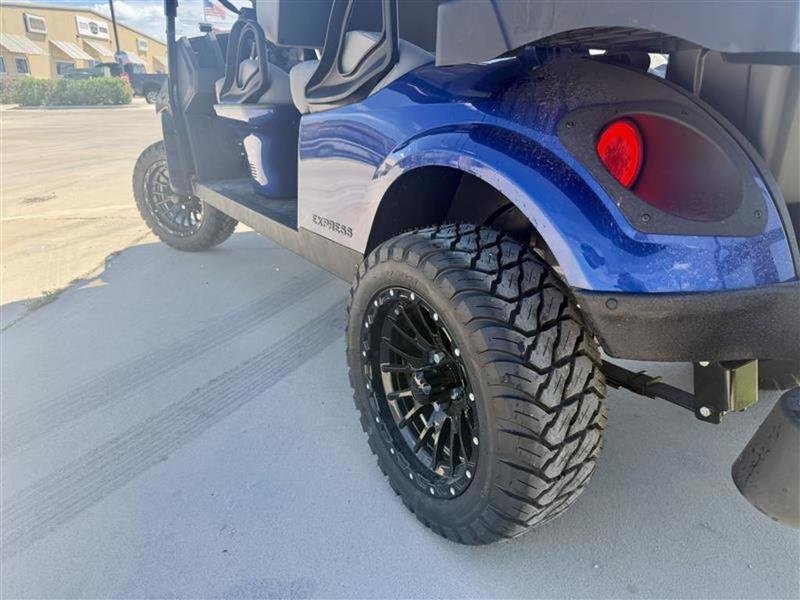 Back 2026 E-Z-GO Express 6 Summit XTL - Lithium - Image 2