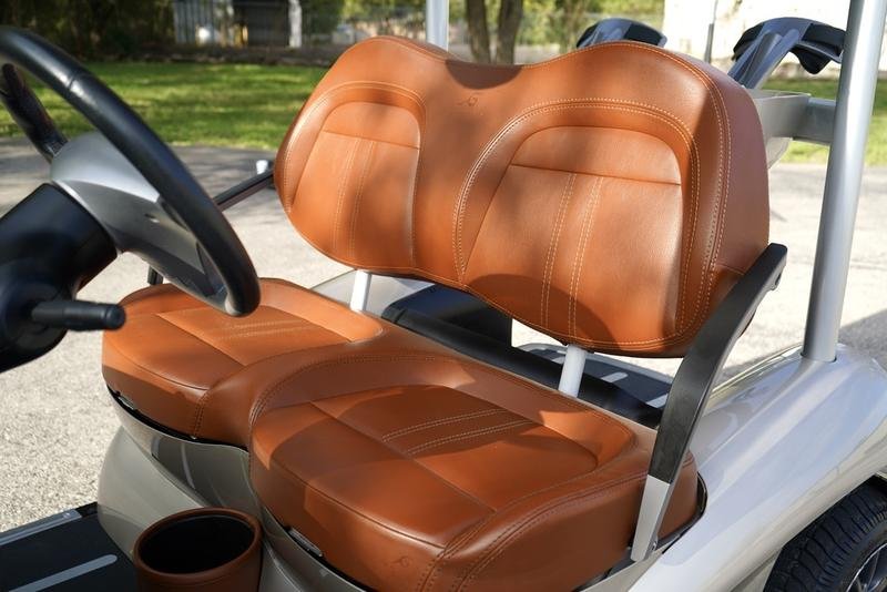2011 Garia 2 Passenger - Image 3