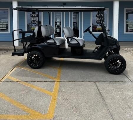 2027 E-Z-GO Express 6 Summit X - Gas