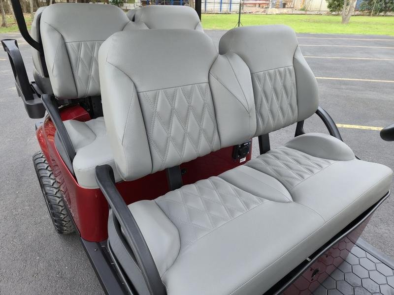 2026 E-Z-GO Express 6 Summit XTL ELiTE 4.2 - Image 4