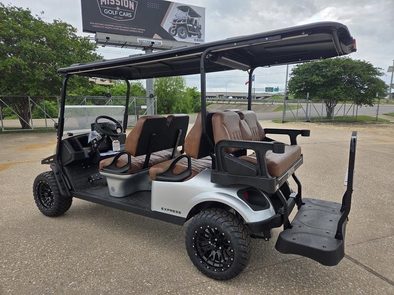 2026 E-Z-GO Express 6 Summit XTL - Lithium - Image 3