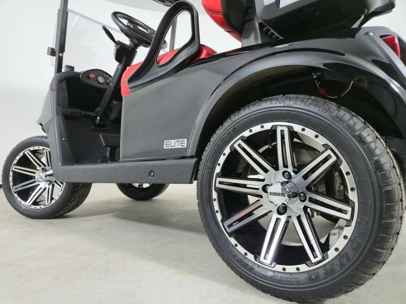 2022 E-Z-GO RXV Refurb - Lithium - Image 2