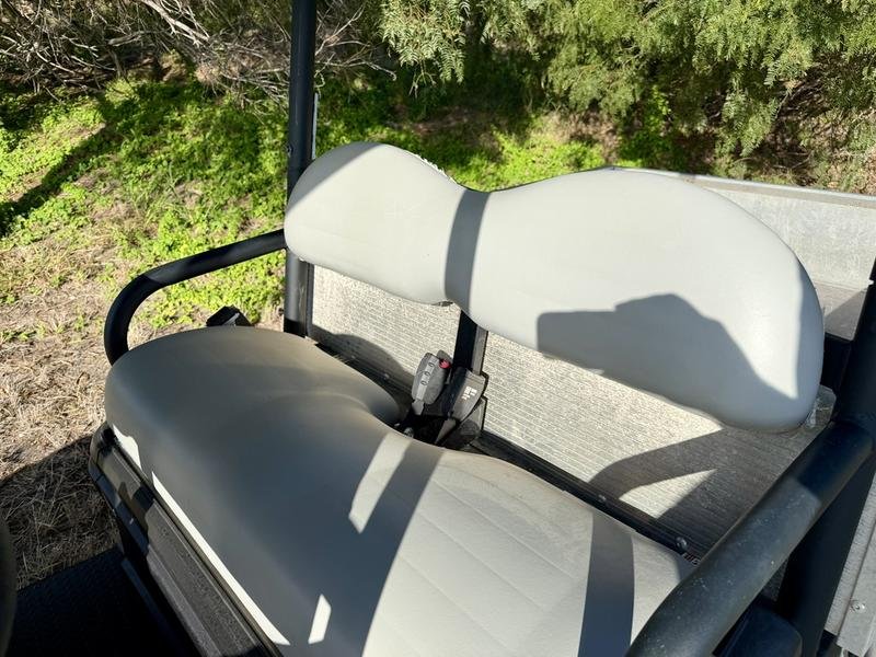2024 CLUB CAR Carryall 1700 Diesel USED - Image 6
