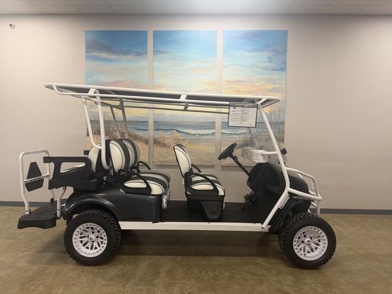 2026 E-Z-GO Express 6 Summit X Gas - Image 7