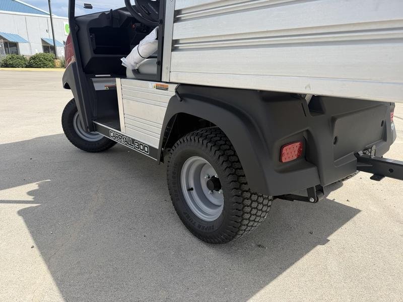 2026 CLUB CAR Carryall 300 - Image 6