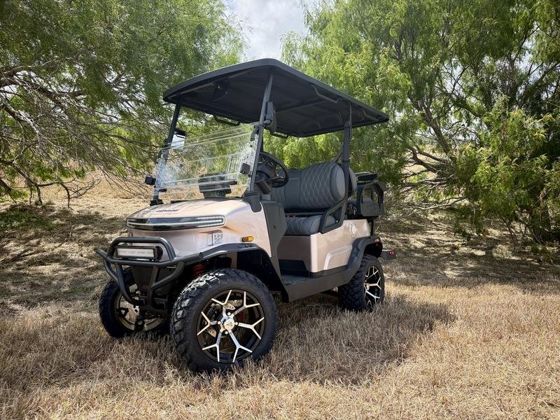 2025 Denago EV Nomad XL