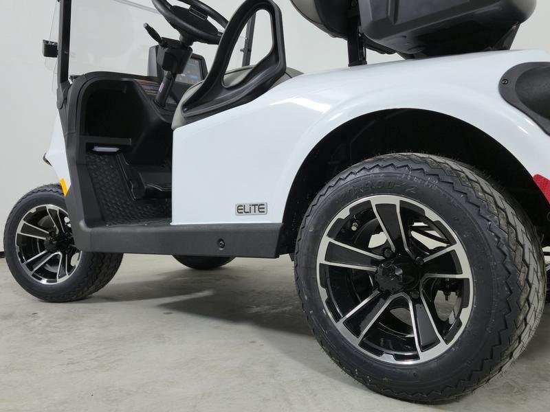 2026 E-Z-GO Freedom RXV ELiTE - Lithium - Image 6