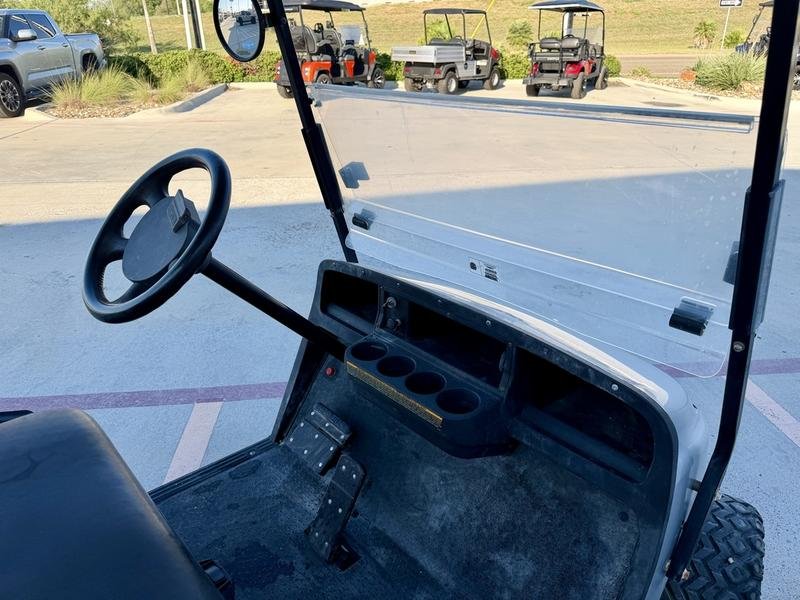 2021 E-Z-GO TXT 48 Volt 4 Passenger - Image 6