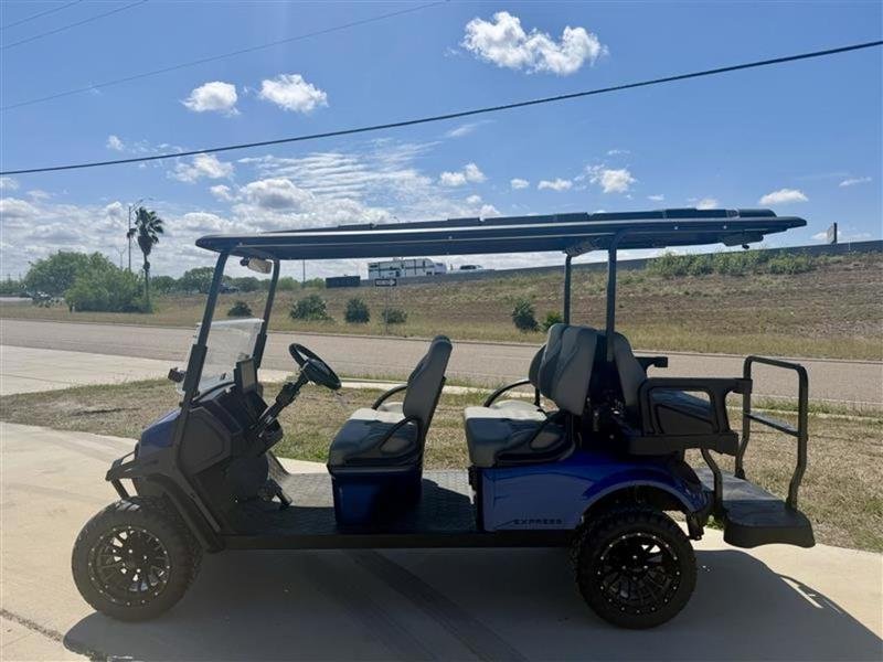 Back 2026 E-Z-GO Express 6 Summit XTL - Lithium - Image 8