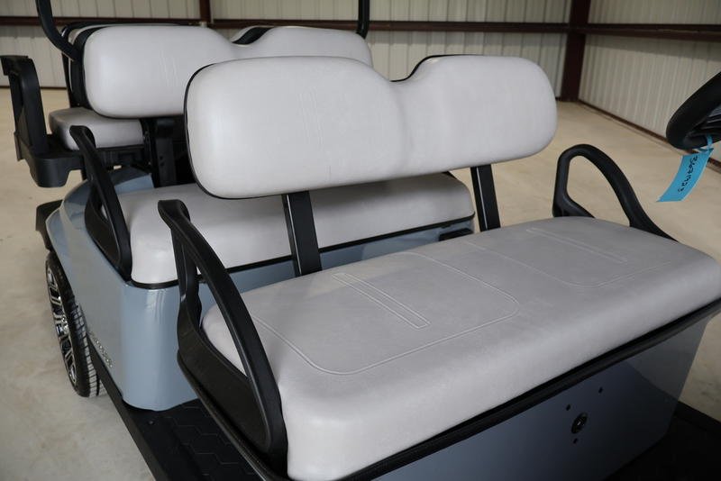 2026 E-Z-GO Express 6 Touring S - Lithium - Image 2